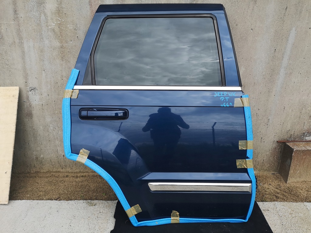 фото №1, Дверь правый задняя задние jeep grand cherokee wk