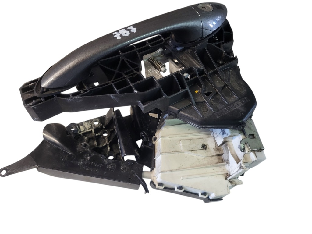 фото №1, Ручка дверь левый перед mercedes w169 lift 787