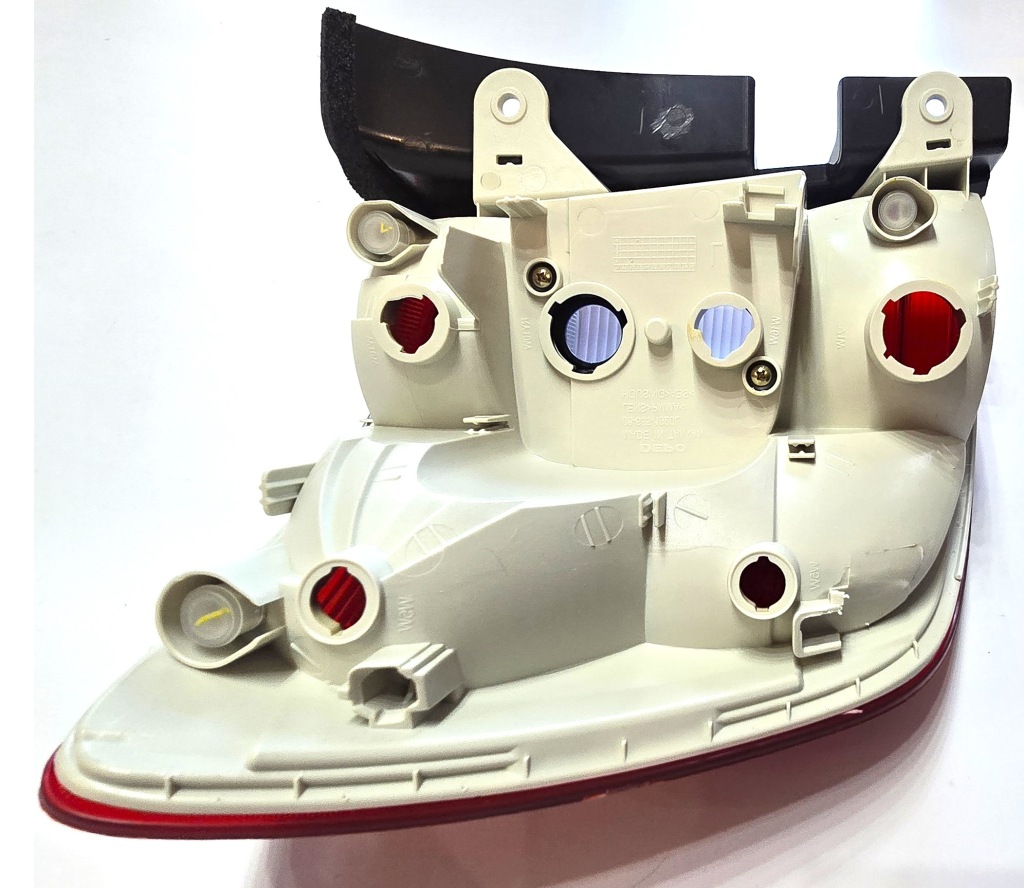 фото №9, Лампа задняя стоп правая skoda superb 3t 2008-2013 kombi