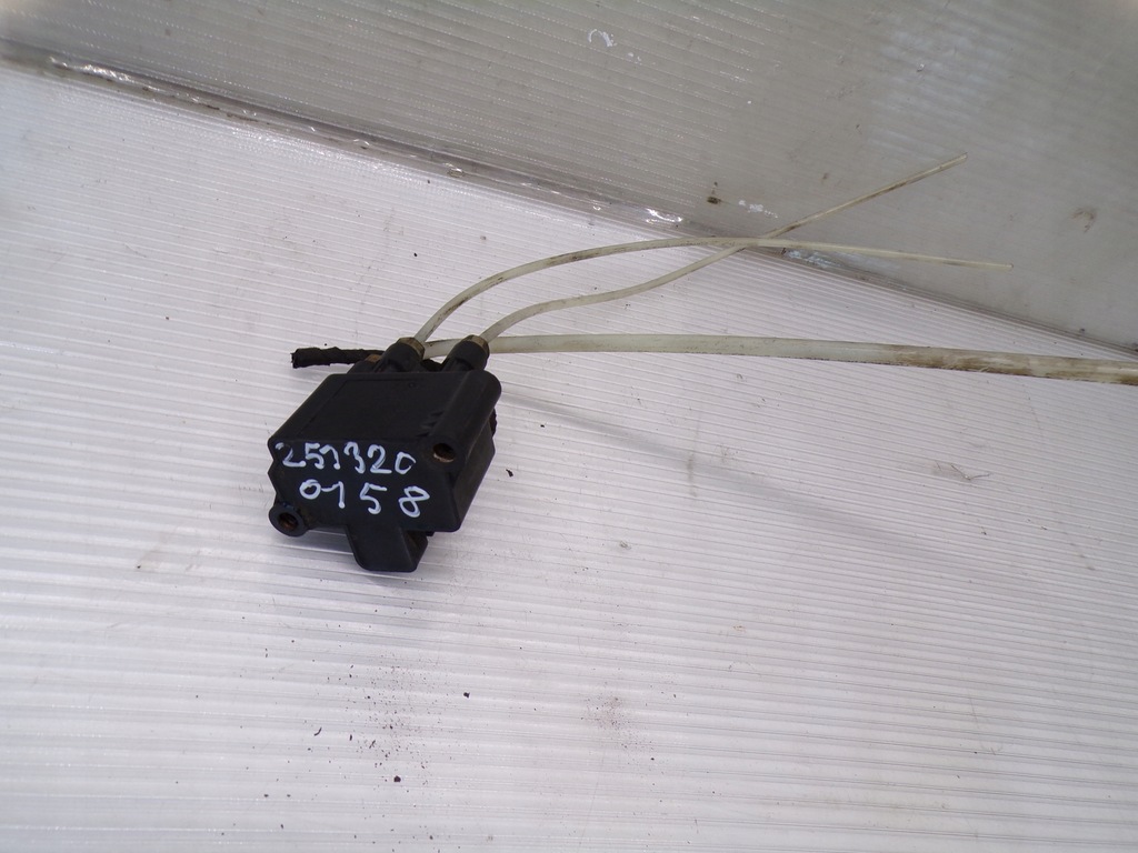 фото №1, Распределитель airmatic молдинг mercedes w164 w251 gl