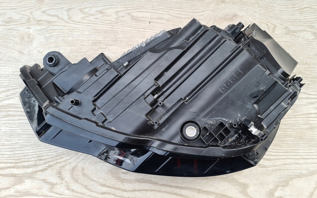 фото №14, Лампа правая full led audi a6 c8 4k0941040