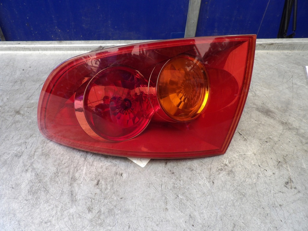 фото №1, Mazda 3 i лампа tp