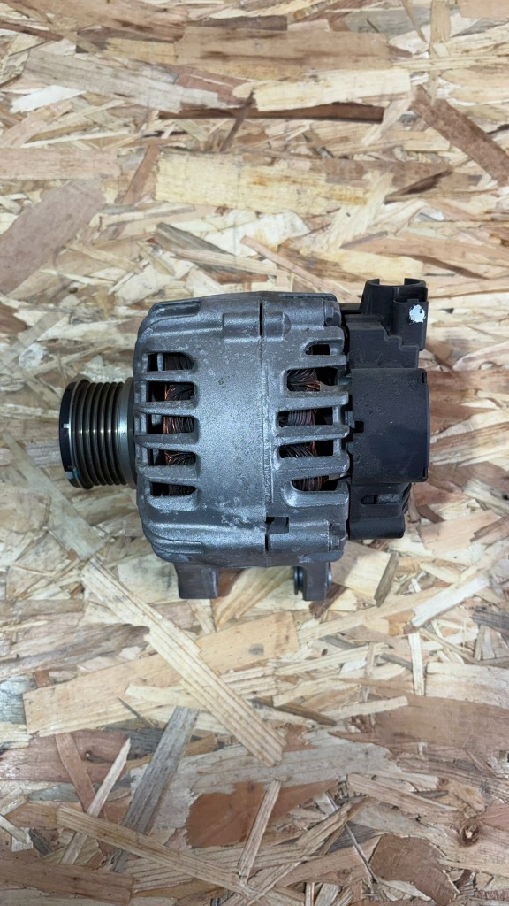 Купити Peugeot citroen opel ds генератор 9834264580