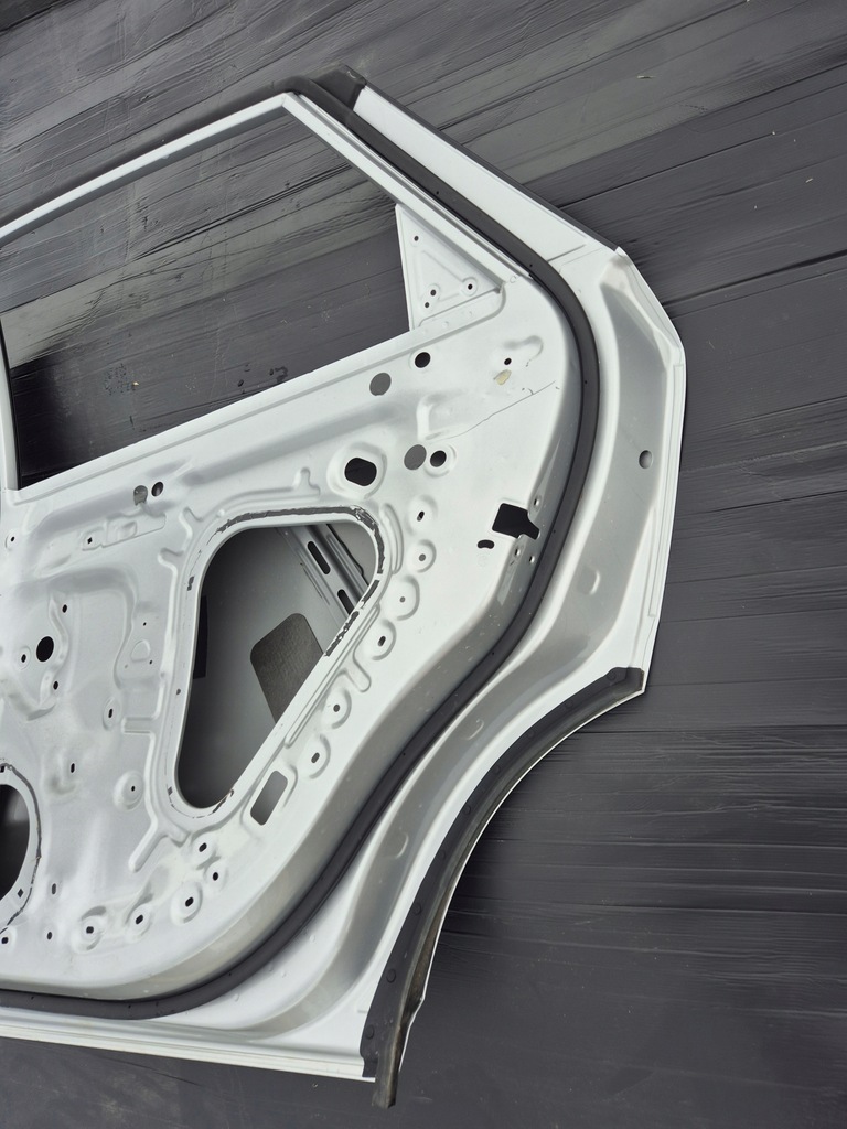 фото №9, Mg4 mg 4 ev 22r . двері праве задні задня .d408