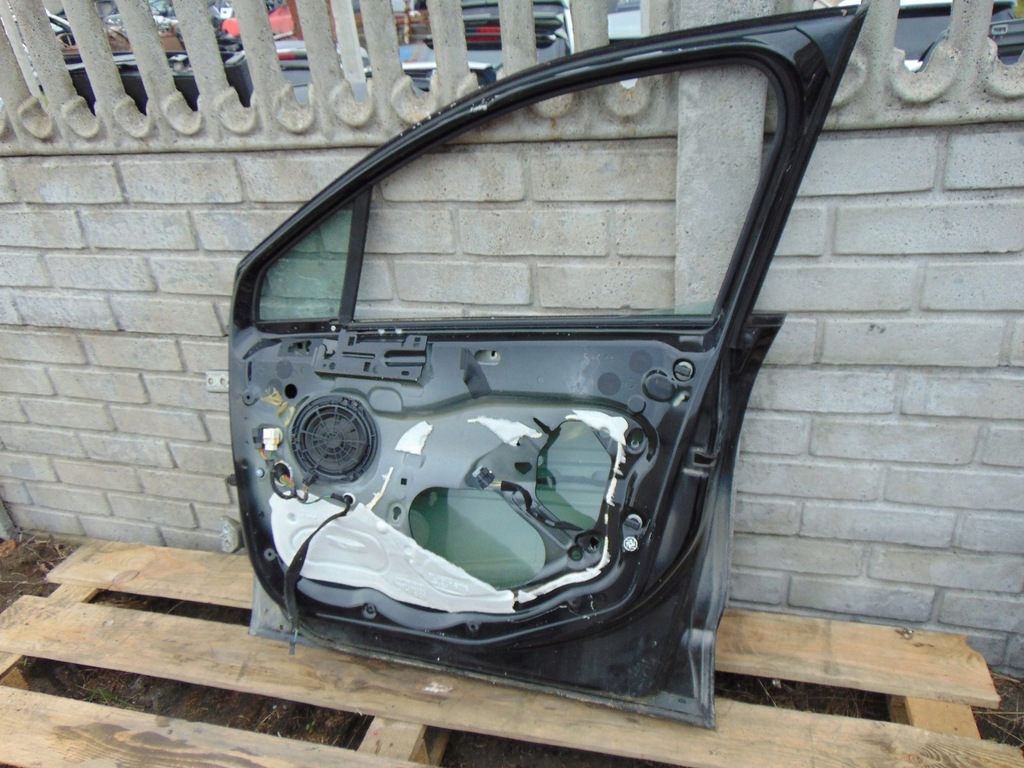 фото №12, Дверь правый перед citroen c4 ii чёрные ktv