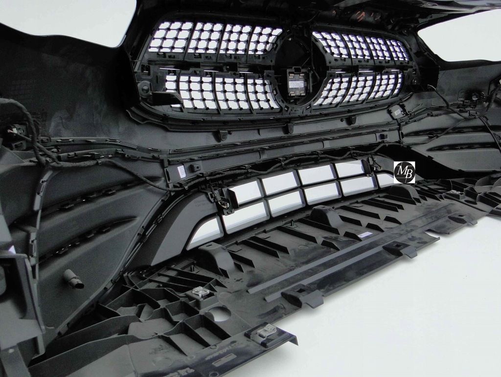 фото №10, Mercedes nowe gla h247 бампер передній 35 amg pts