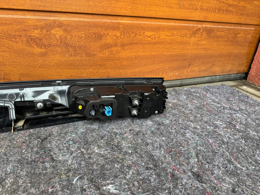 фото №14, Vw passat b9 3j0 kombi r-line лампа задняя задняя накладка w крышка 3j0945307