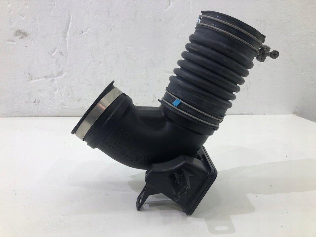 фото №1, Lexus is 300h труба wąż шланг повітря