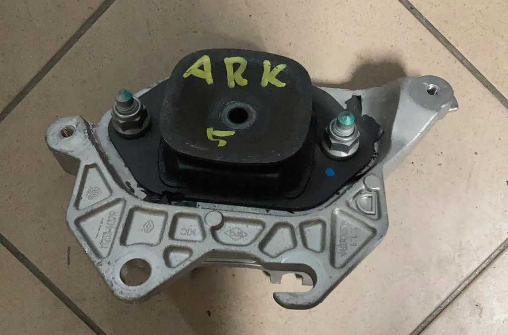 фото №1, Кронштейн подушка коробки renault arkana 112534437r