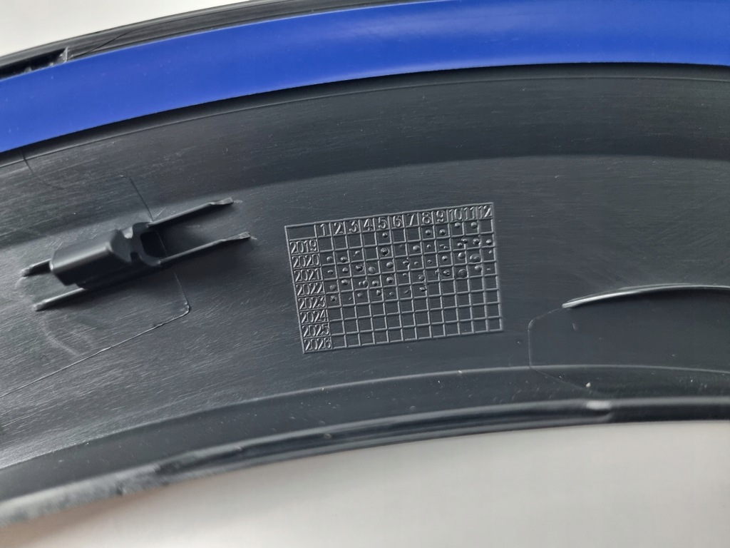 фото №11, Mercedes gla w247 h247 amg накладка накладка крыла левая перед a2478806704