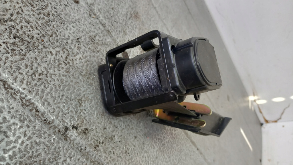 фото №4, Pas безпеки задня volvo v40 s40 02r