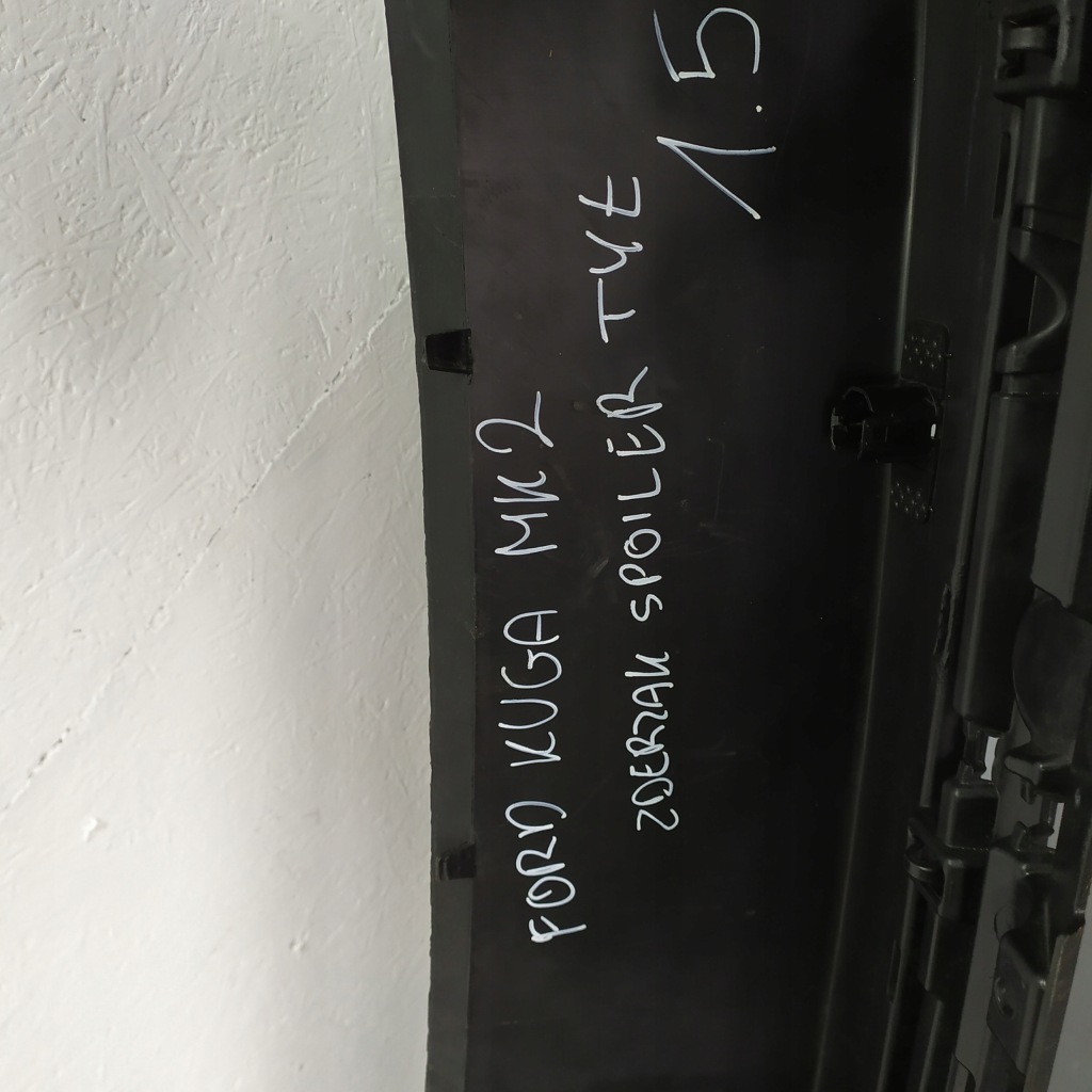 Спойлер накладка бампера задня ford kuga mk2 Недорого