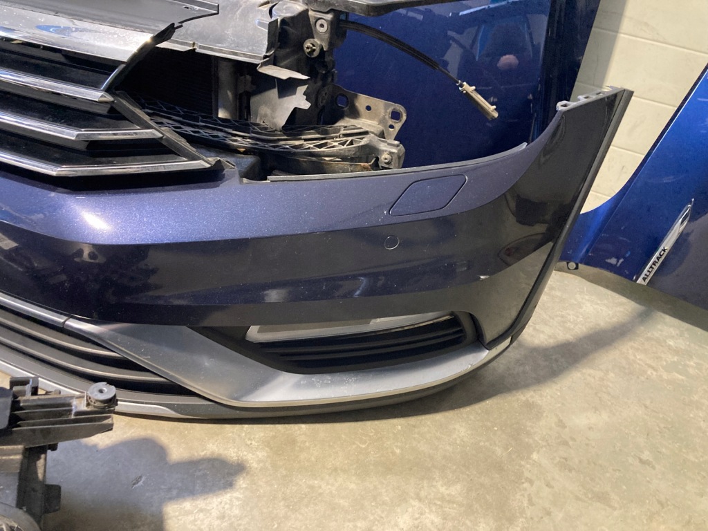 Перед капот бампер ремінь фари vw passat b8 alltrack lh5x Ціна