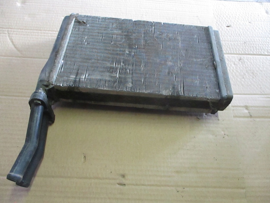 фото №1, 8067 радиатор отопителя vw passat b1