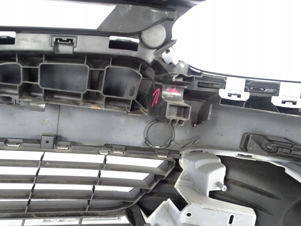 Бампер перед передний renault megane iii 3 lift Доставка