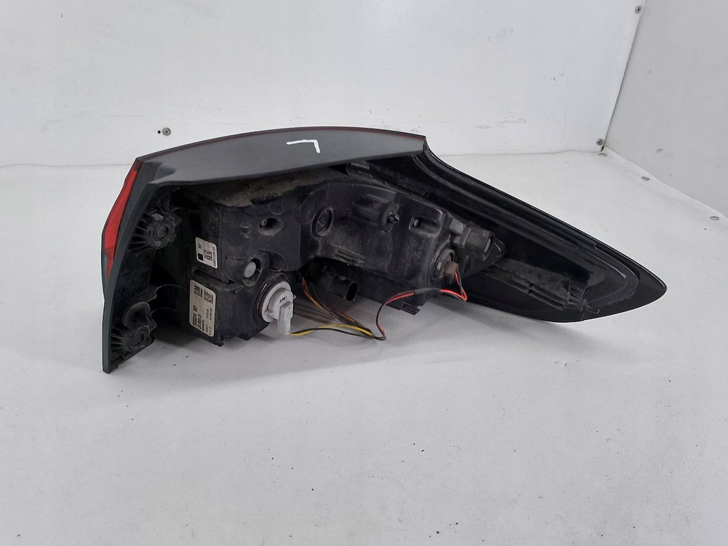 фото №8, Лампа задня ліва opel zafira c 39033314