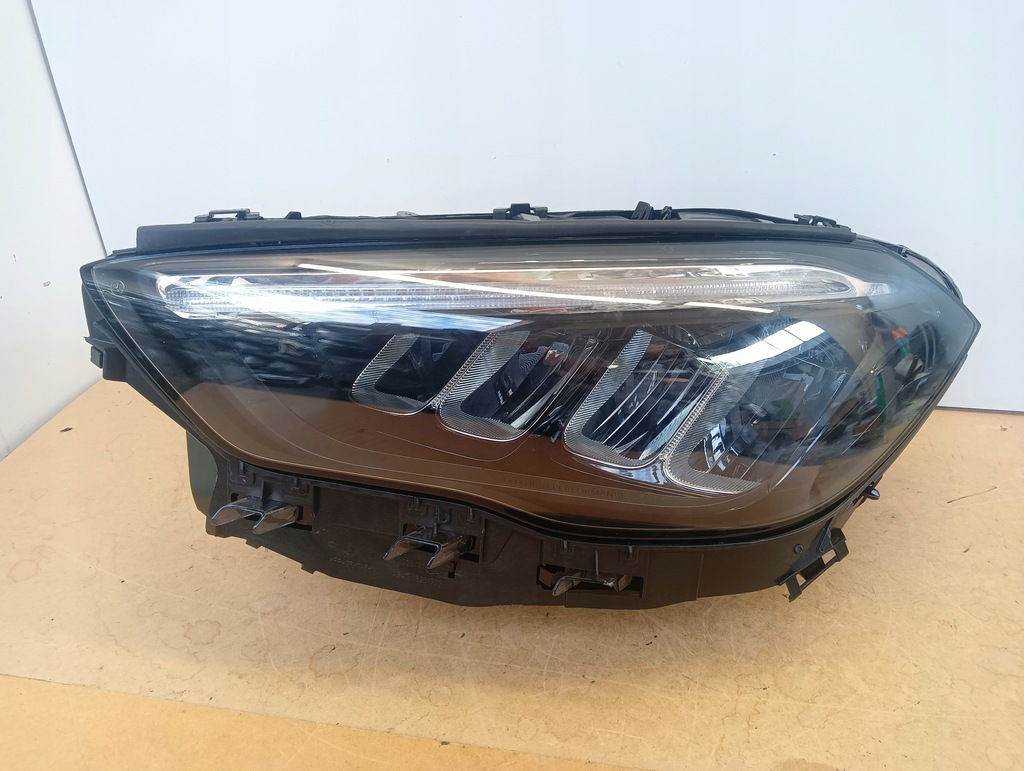 фото №1, Лампа левая mercedes gla 247 lift a2479063504