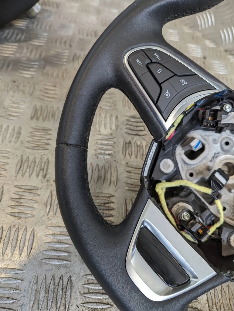 фото №11, Renault talisman lift 2020-2022 повітропровід шкіра шкіряний мультифункція