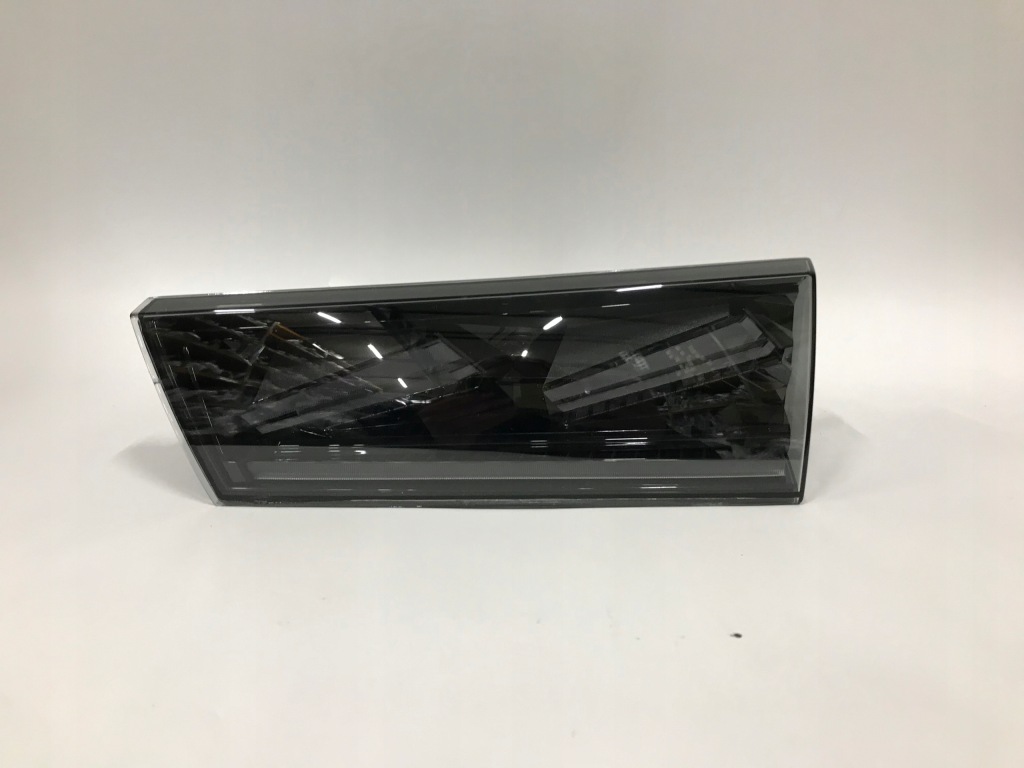 Купить Peugeot 508 2 рестайлинг  23- фара задняя правая led европа