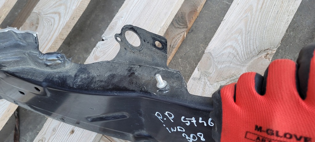 фото №7, S7 4g a7 носик крыла правый лонжерон a6 c7 s6 lx5p