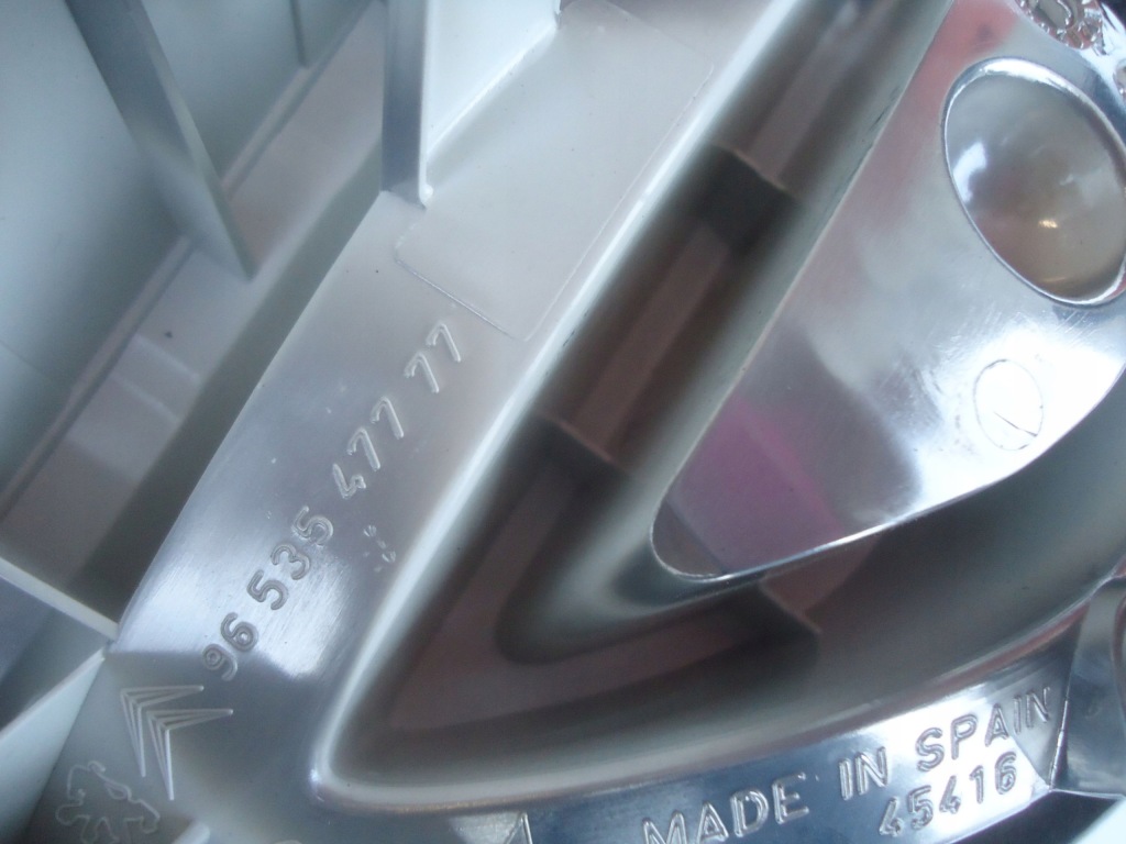 фото №4, Citroen c4 picasso 2010r лампа кришки оригінал