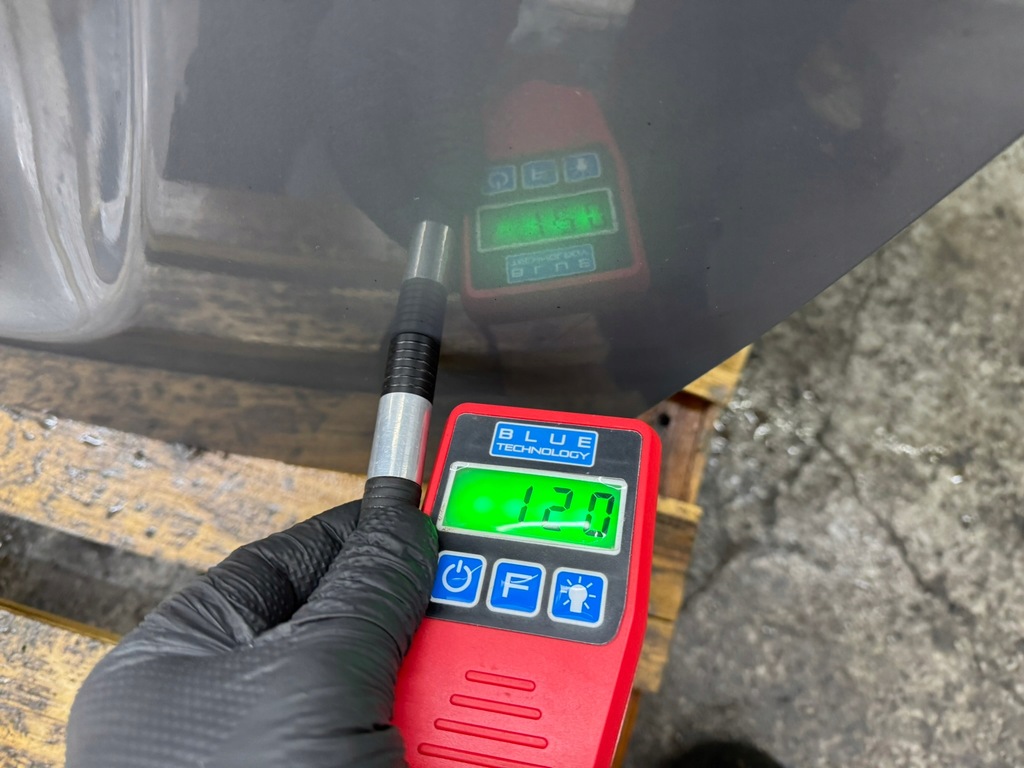 фото №11, Кришка багажника задня багажника спойлер спойлер volvo s40 ii 04- lak: 462-46 120um