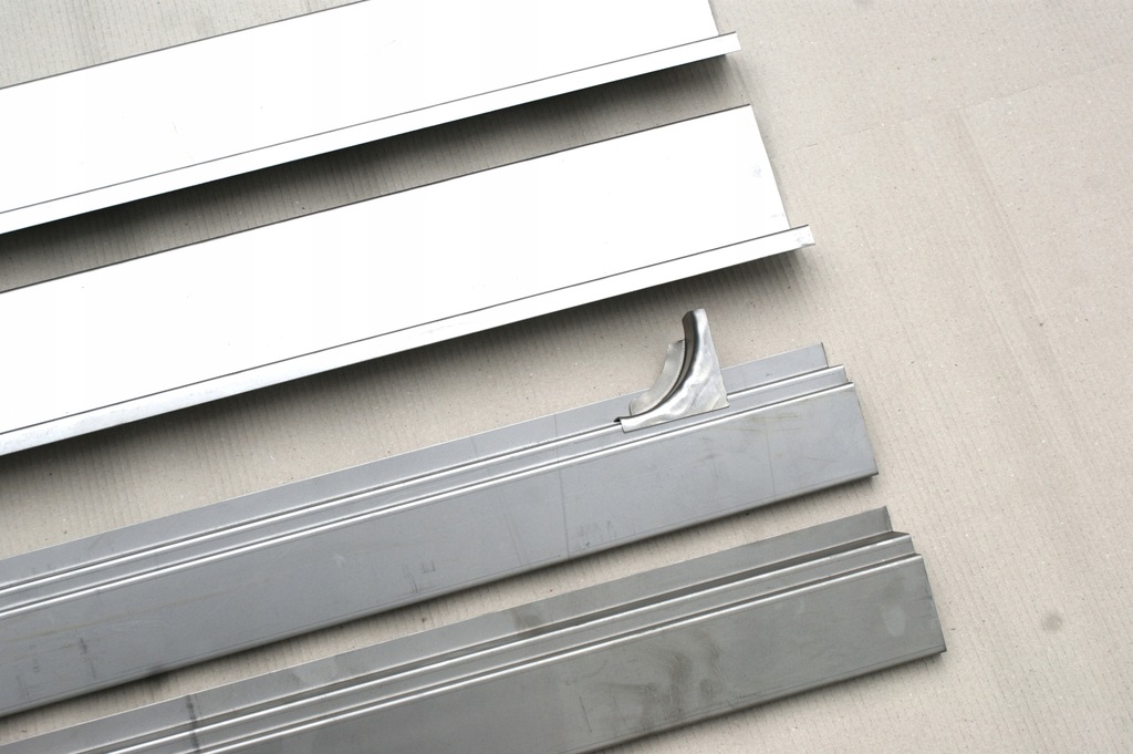 фото №6, Порог пороги дверь усилитель лист блок двигателя gaz 69 m пол - pełen комплект