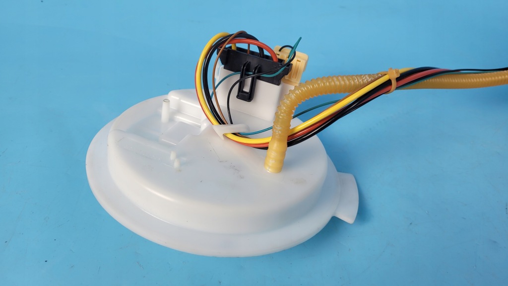 Bmw 5' g31 518d touring 18r насос топлива 9468611 7401428 Доставка