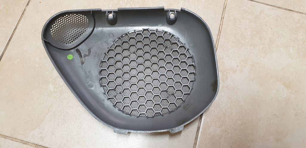 фото №3, Решётка защита динамика накладка renault safrane оригинальный номер eu