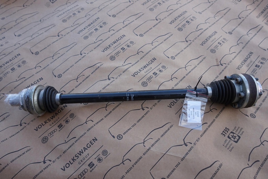 фото №1, Приводной вал задняя audi tt 8s 5q0501204c