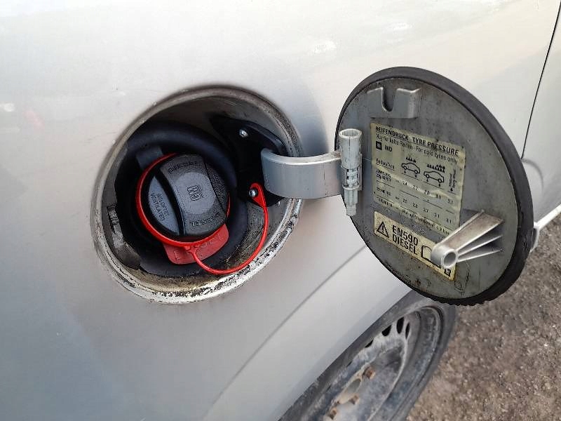 фото №2, Крышка заливной топлива z167 opel zafira b