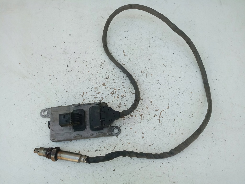 фото №1, Actros mp4 датчик лямбда-зонд nox a0101531528