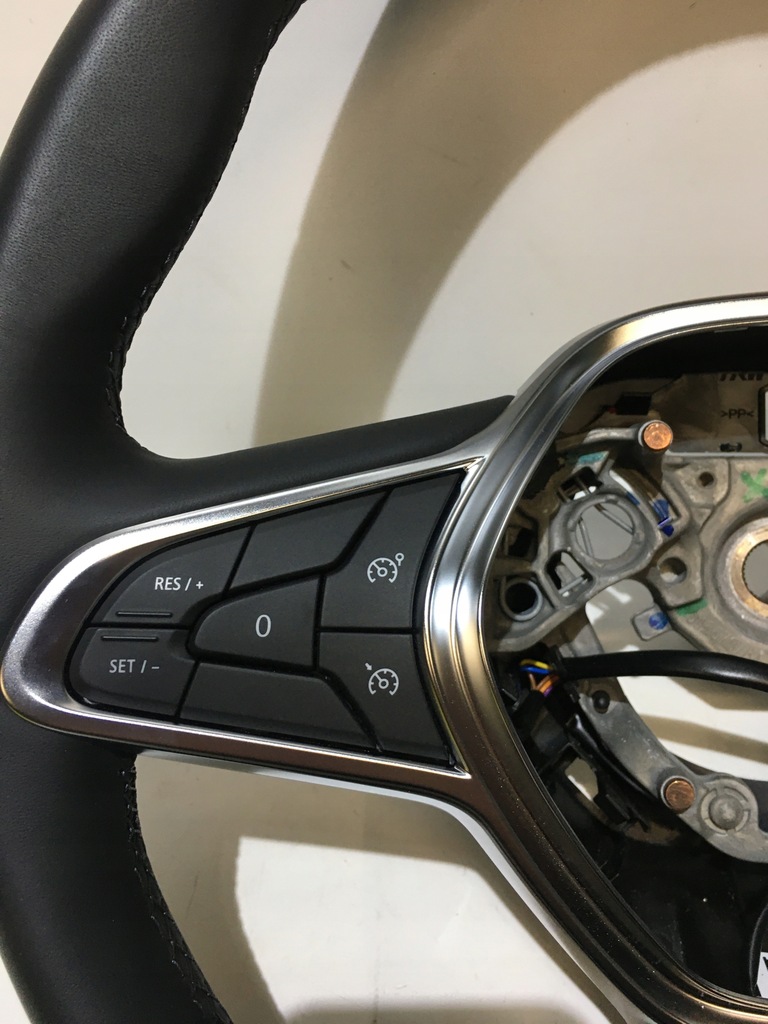 фото №6, Renault captur ii воздуховод кожаный 484000642r