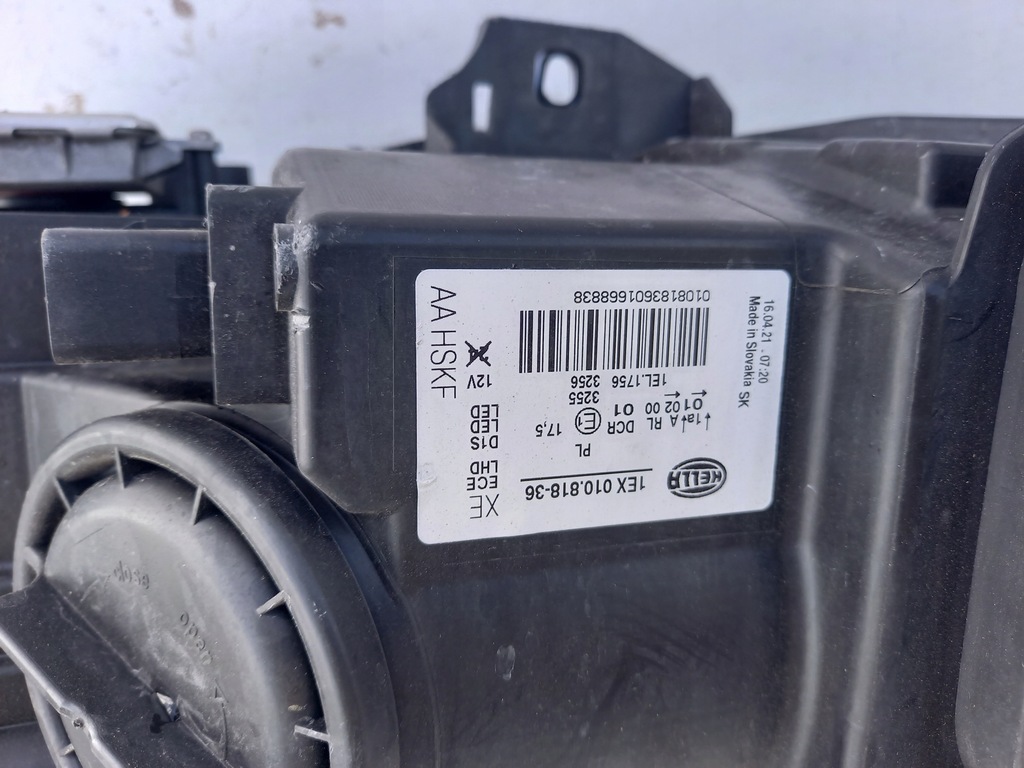 фото №11, Лампа правий перед mercedes a176 w176 hella 1ex010818-36