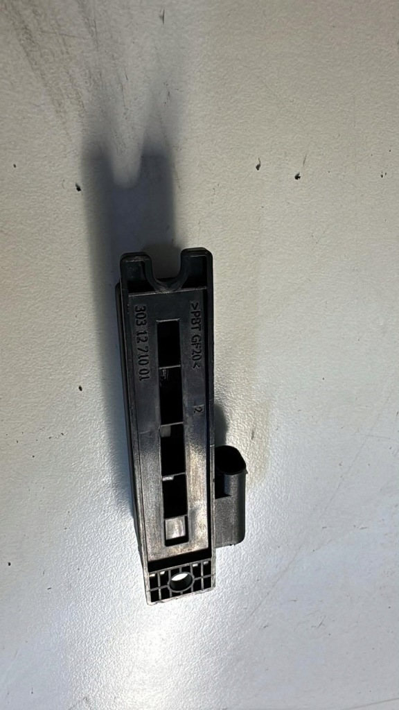 фото №1, Антенна keyless land rover discovery sport l550