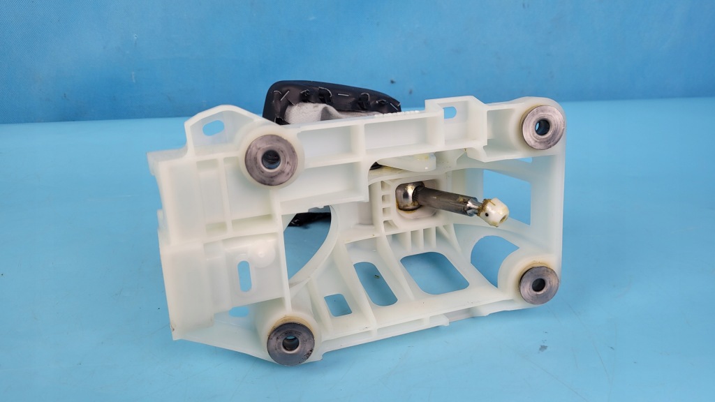 фото №14, Toyota rav4 v 19r домкрат ручка переключения передач 33530-12c50 33504-12330c3