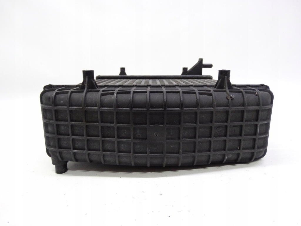 Maserati ghibli levante quattroporte 3.0 интеркулер правый 670039135 в Украине