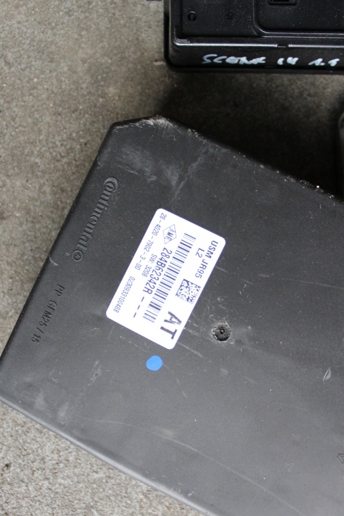 фото №4, Renault grand scenic iii 1.4 бортовой компьютер pilot набор