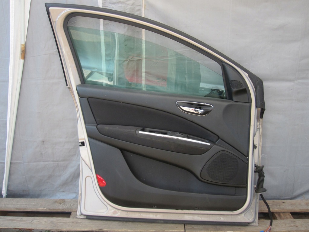 фото №6, Lancia delta se iii lift 13r дверь левая перед