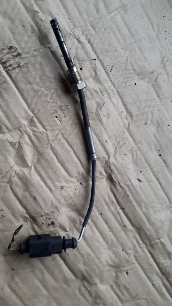 фото №1, A5 8t a4 b8 датчик температуры 3.0 tdi