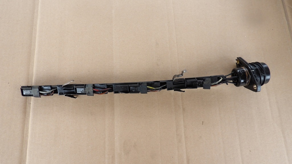 фото №1, Vw passat b5 fl 1.9 tdi жгут popowtryskiwaczy