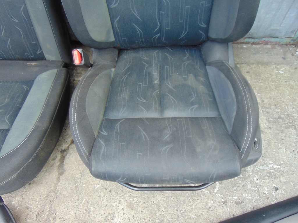 фото №11, Сидіння citroen c4 ii b7 europa комплект з підігрівом
