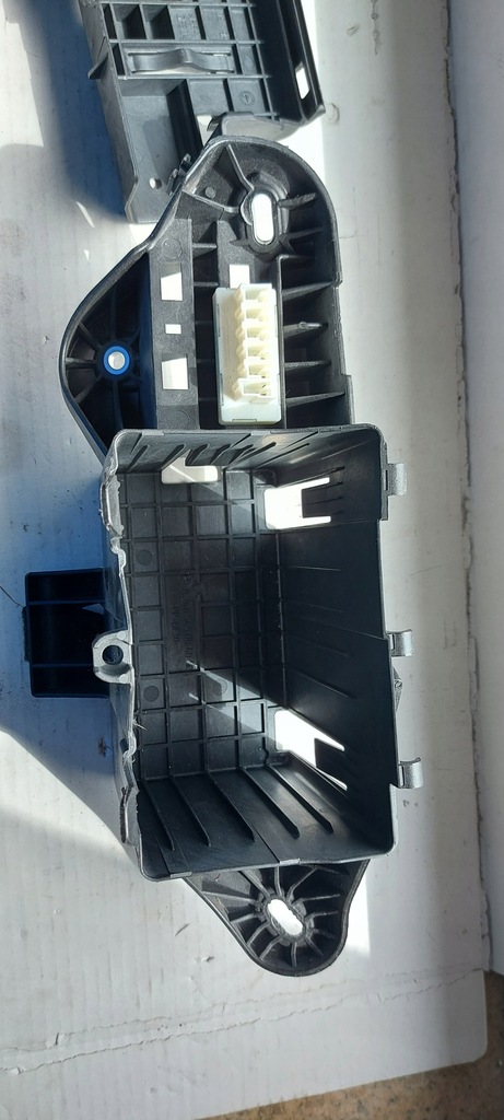 фото №5, Mercedes w176 a klasa корпус акумулятор акумулятора