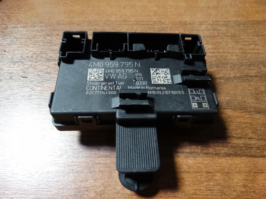 фото №1, Idealny модуль дверь porsche audi 1