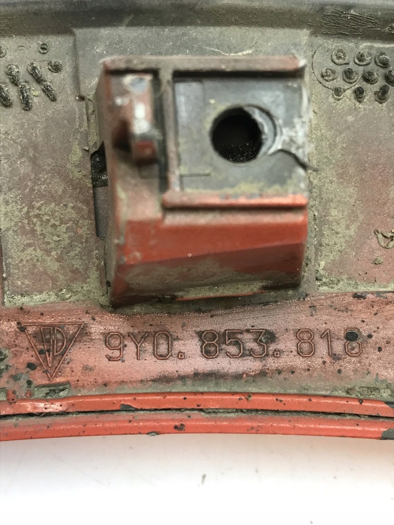 фото №8, Porsche cayenne iii молдинг крила права перед