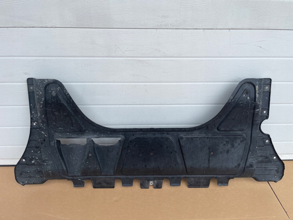 Купить Vw skoda seat накладка под двигатель 5q0825235c