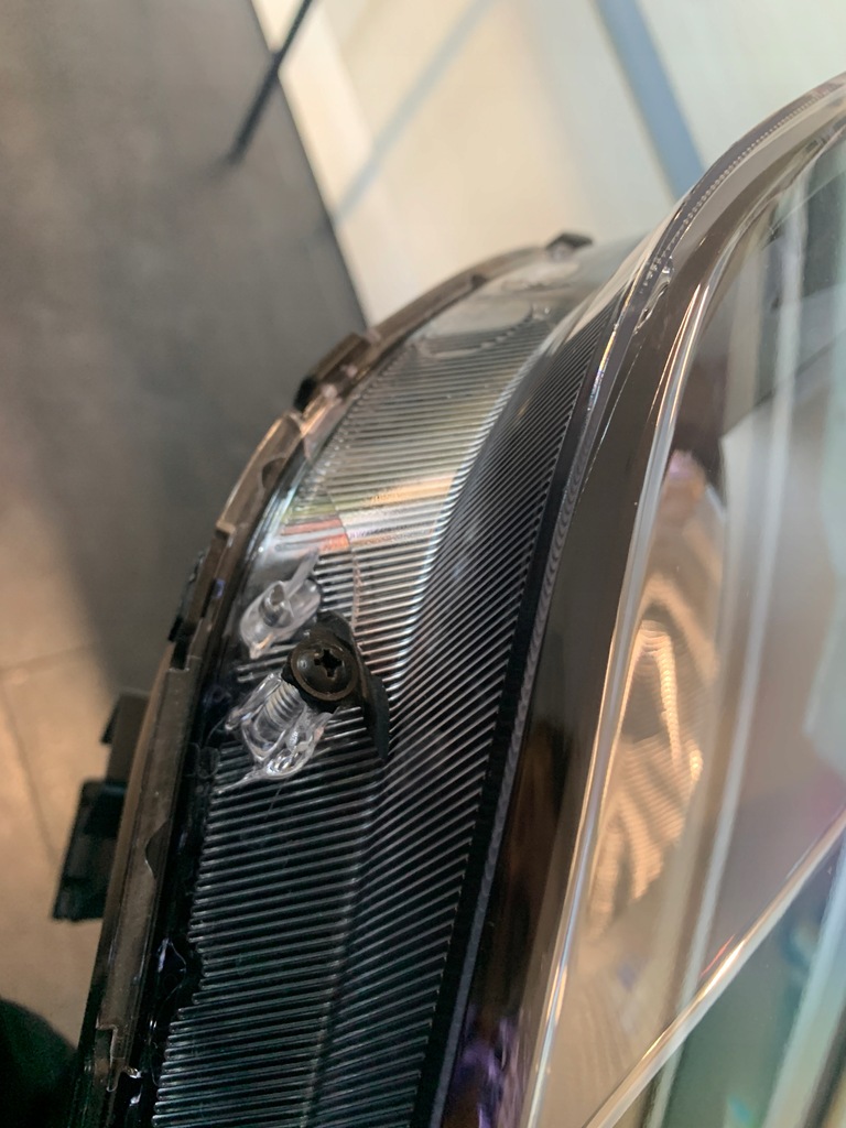 фото №12, Лампа ліва ssang yong tivoli 2019-