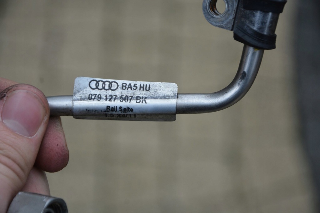 фото №13, Шланг пального audi s8 a8 079127507bl 079127507bk