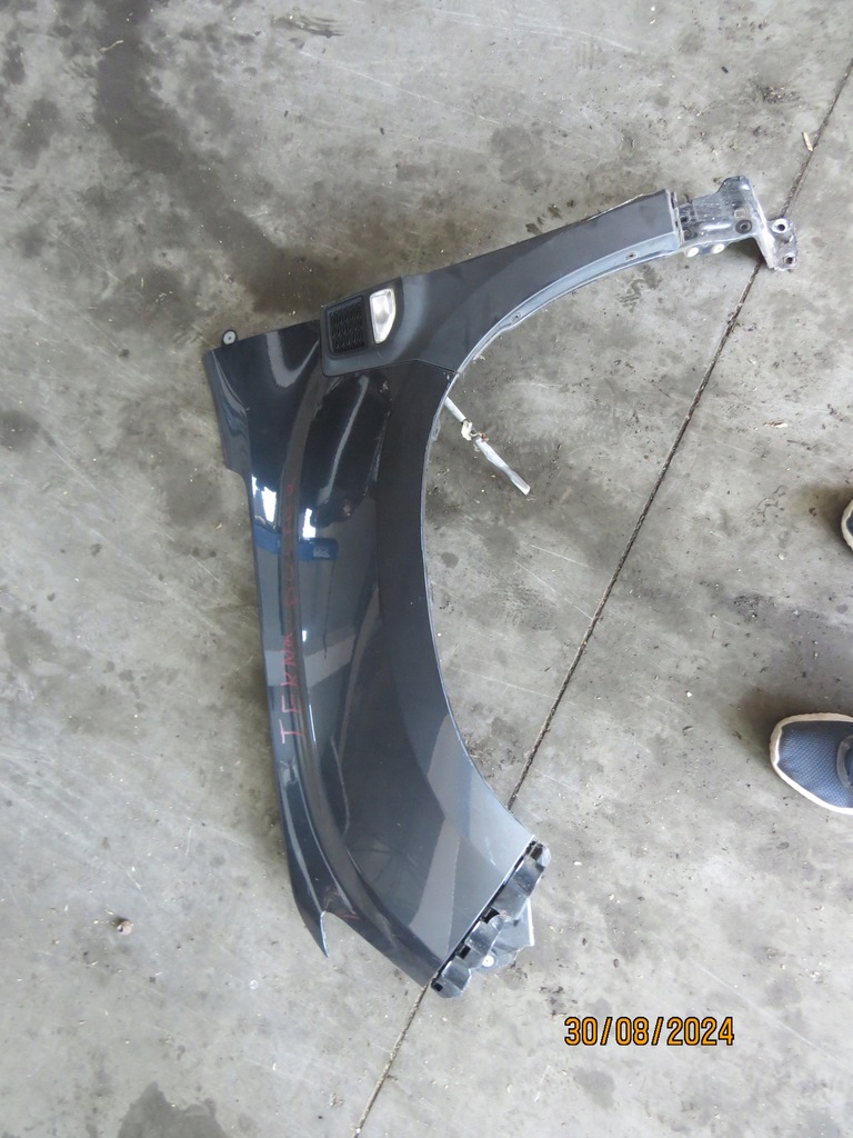 фото №1, Dacia duster ii передній лівий крила tekna