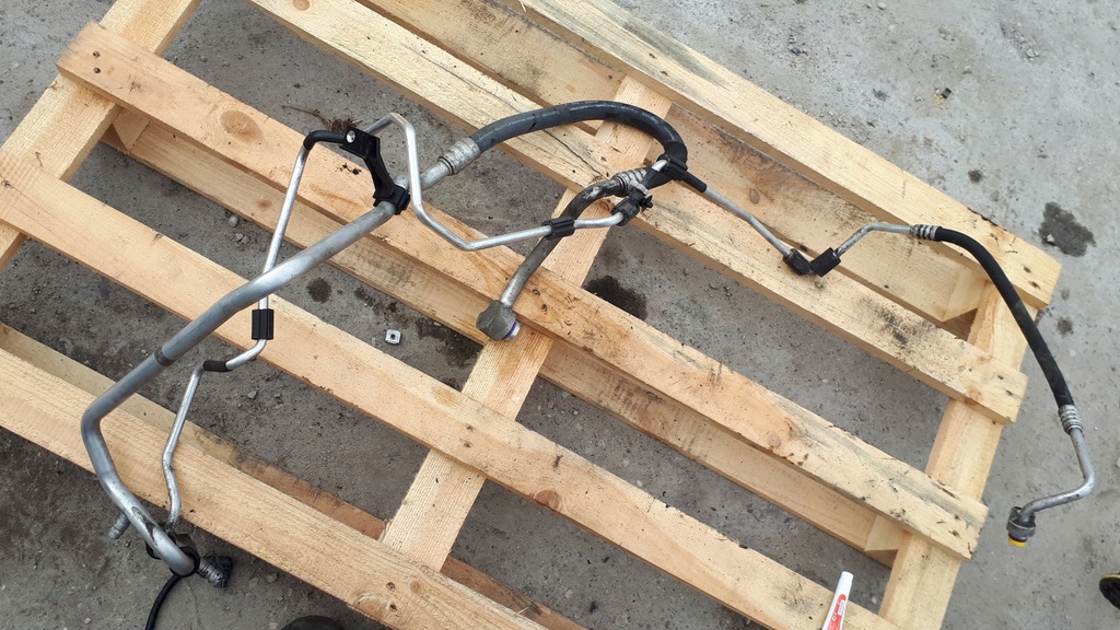 фото №1, S4 b8 a4 шланг кондиционера трубка 3.0 tfsi s5